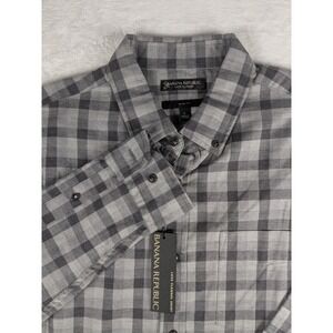 Banana Republic Luxe Flannel Shirt‎ Mens L Slim Fit Gray Plaid Button Down